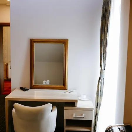 Europa Hotel Buzim