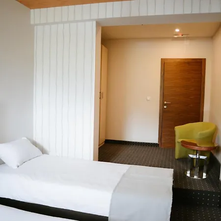 Europa 3* Buzim